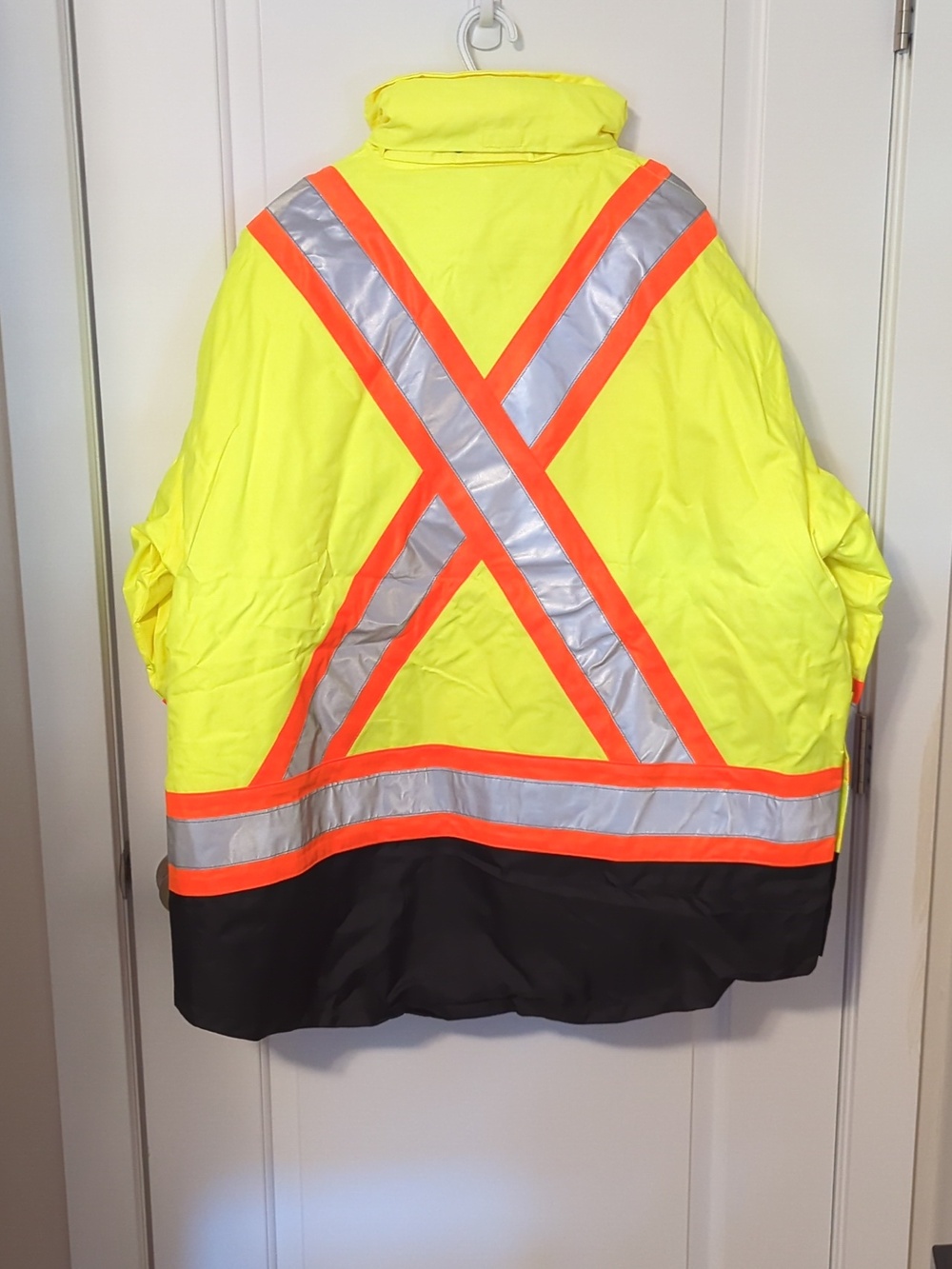High-Visibility Winter Parka - Picture 2 of 5